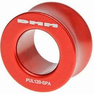 DMM Pinto Rig Spacer - Matt Red: Enhancing Efficiency and Safety in Rigging