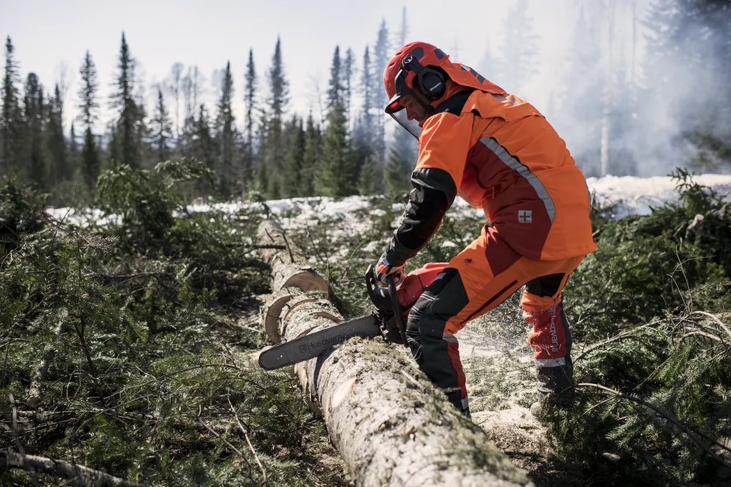 Husqvarna 565 AutoTune™ Petrol Chainsaw